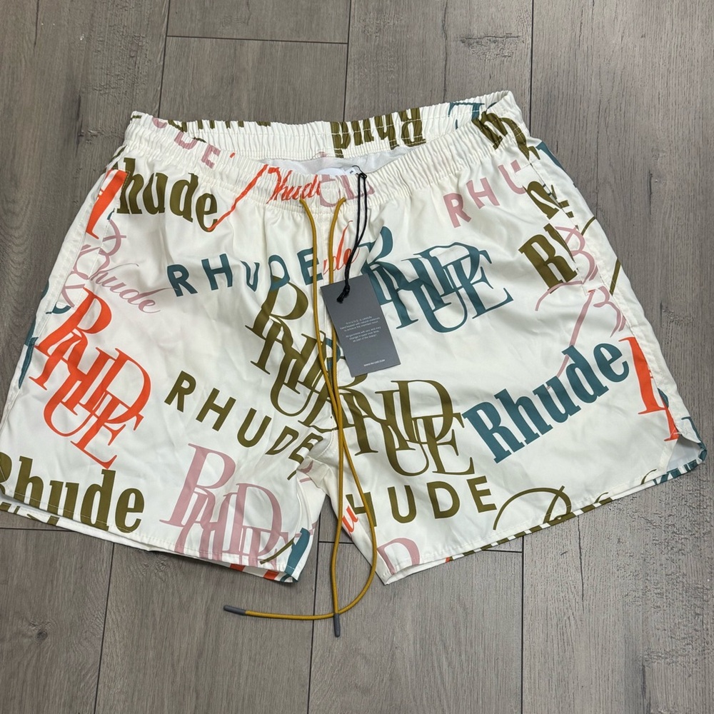 🆕 Rhude Logo Multicolor Swim Trunks